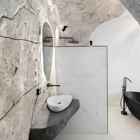 Occhio Luxury Santorini With Private Pool Aparthotel