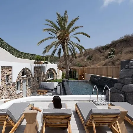 Occhio Luxury Santorini With Private Pool Aparthotel