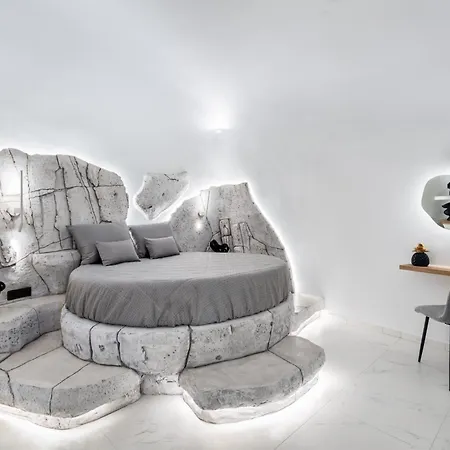 Occhio Luxury Santorini With Private Pool 4* Karterádos
