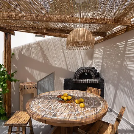 Occhio Luxury Santorini With Private Pool Aparthotel