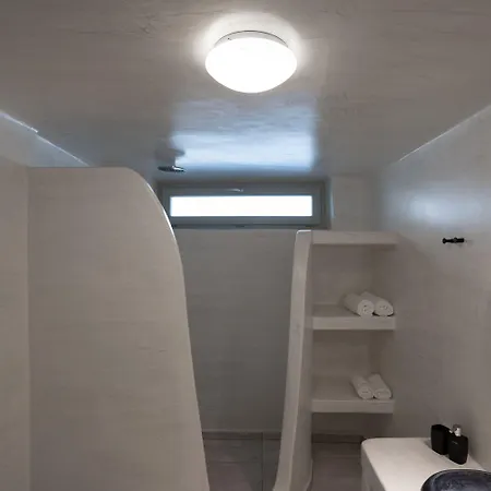 Occhio Luxury Santorini With Private Pool 4* Karterádos