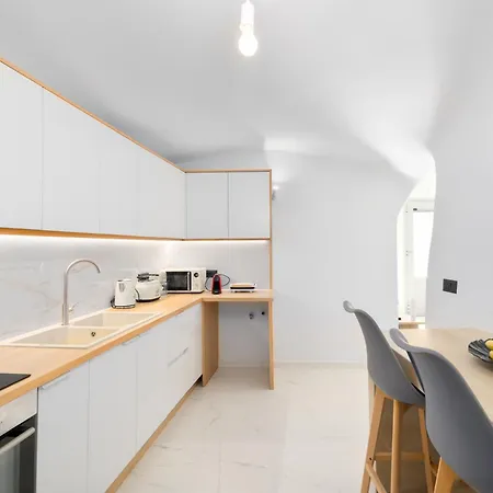 Occhio Luxury Santorini With Private Pool Apart-hotel