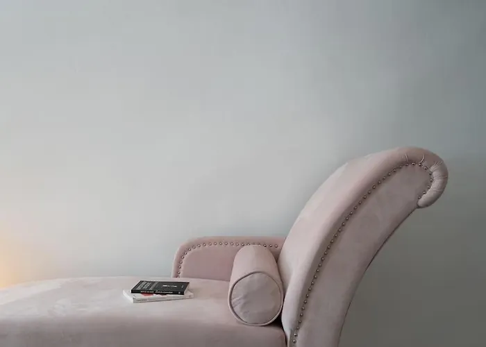 Occhio Luxury Santorini With Private Pool Hotel apartamentowy 4*