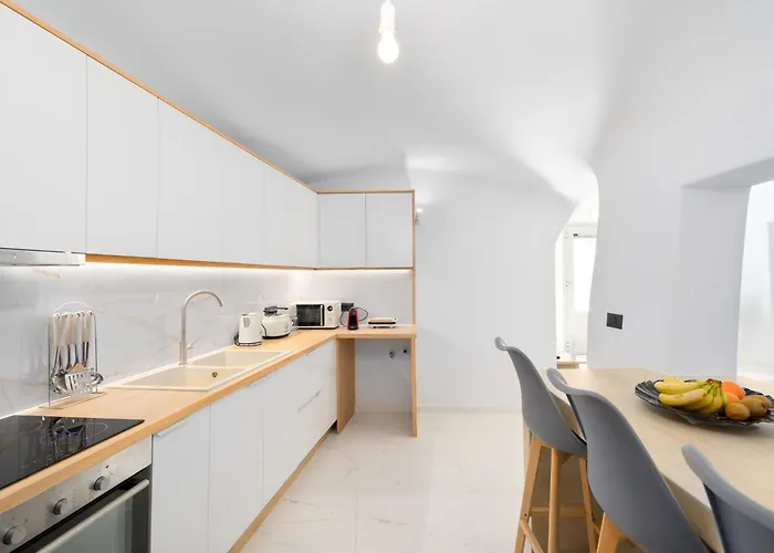 Occhio Luxury Santorini With Private Pool Hotel apartamentowy