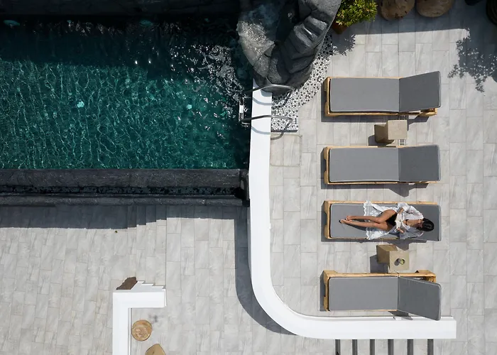 아파트호텔 Occhio Luxury Santorini With Private Pool 4*